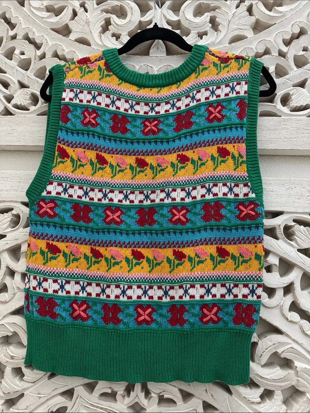 Zara 100% Cotton Green Multicolor Floral Knit V-Neck Vest
